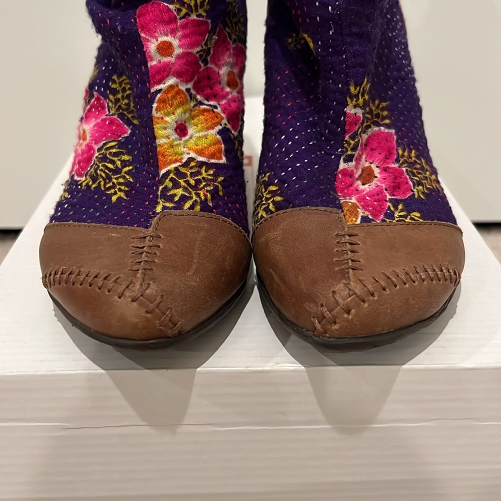 Terra Plana Quilted Ankle Boots - Picture 4 of 11
